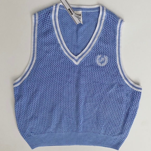PINK Victoria's Secret Jackets & Blazers - PINK Victoria's Secret Sweater Vest Blue w/ Logo Patch Knit Nwt